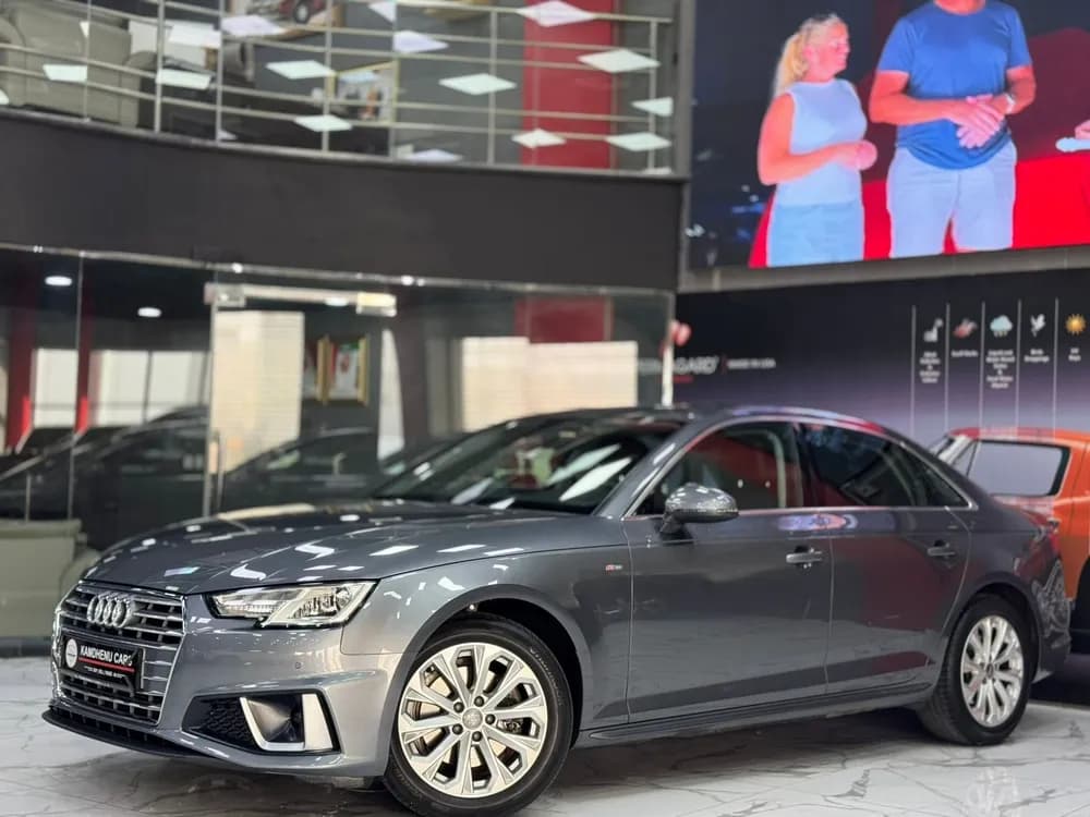 Used Audi A4 2.0L 211 HP 2019