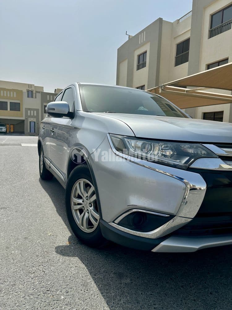 Used Mitsubishi Outlander 2.4L GLX (7-Seater) Standard 2016