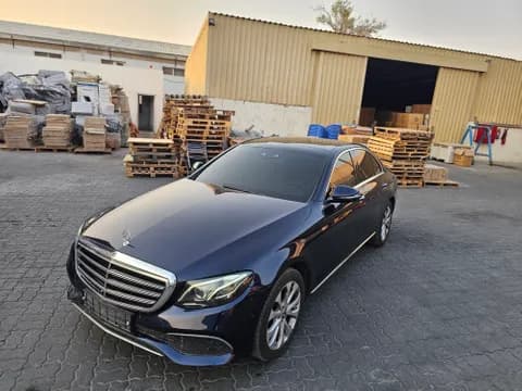 مرسيدس بنز الفئة -إي E 300 2019 مستعملة مرسيدس بنز الفئة -إي E 300 2019 مستعملة used_cars.forSale