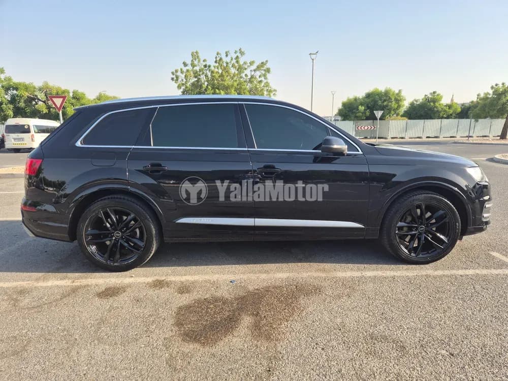 Used Audi Q7 45 TFSI CS quattro (333 HP) 2016