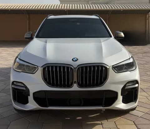 مستعملة بي إم دبليو اكس5 ام Competition 4.4T xDrive 2020 مستعملة بي إم دبليو اكس5 ام Competition 4.4T xDrive 2020 used_cars.forSale