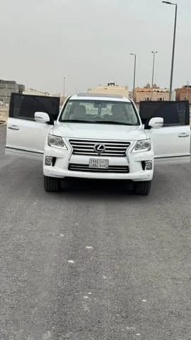 مستعملة لكزس أل أكس 570 2013 مستعملة لكزس أل أكس 570 2013 used_cars.forSale