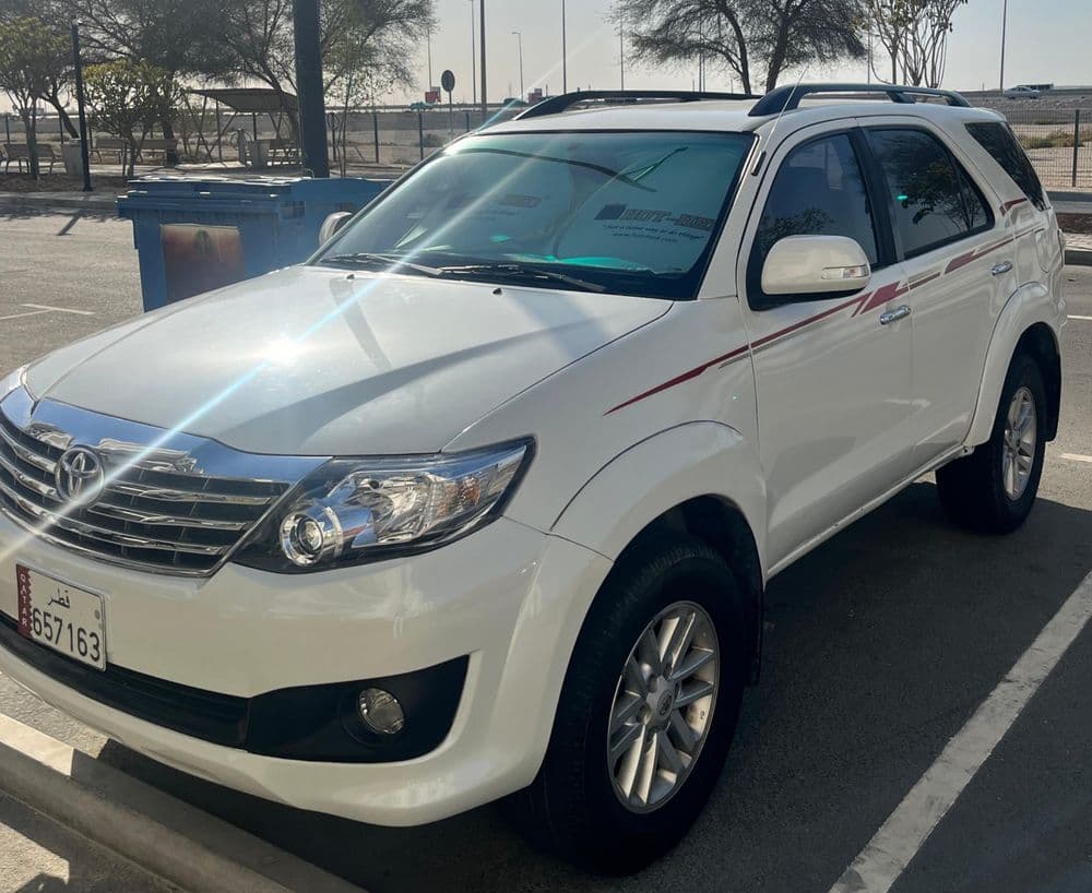Used Toyota Fortuner 4.0L (4X4) 2015