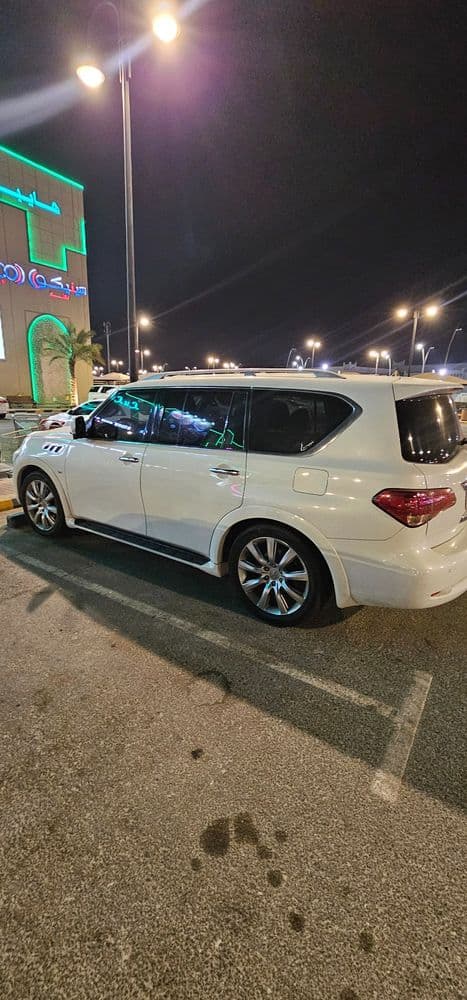 Used Infiniti QX80 5.6L Luxe (7 Seats) 2014