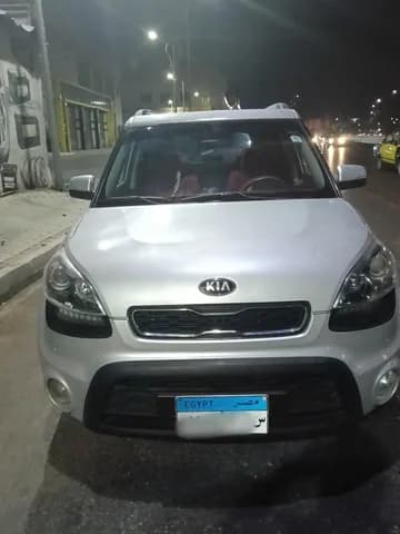 كيا سول 1.6L EX 2014 مستعملة كيا سول 1.6L EX 2014 مستعملة للبيع