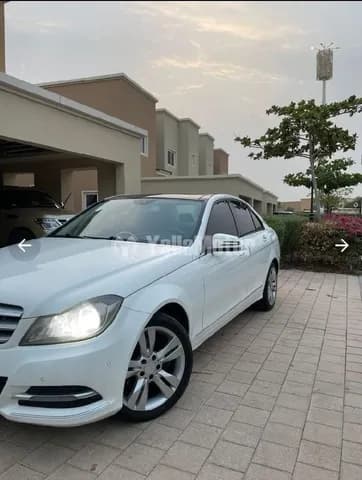 مرسيدس بنز الفئة سي C 200 2014 مستعملة مرسيدس بنز الفئة سي C 200 2014 مستعملة used_cars.forSale