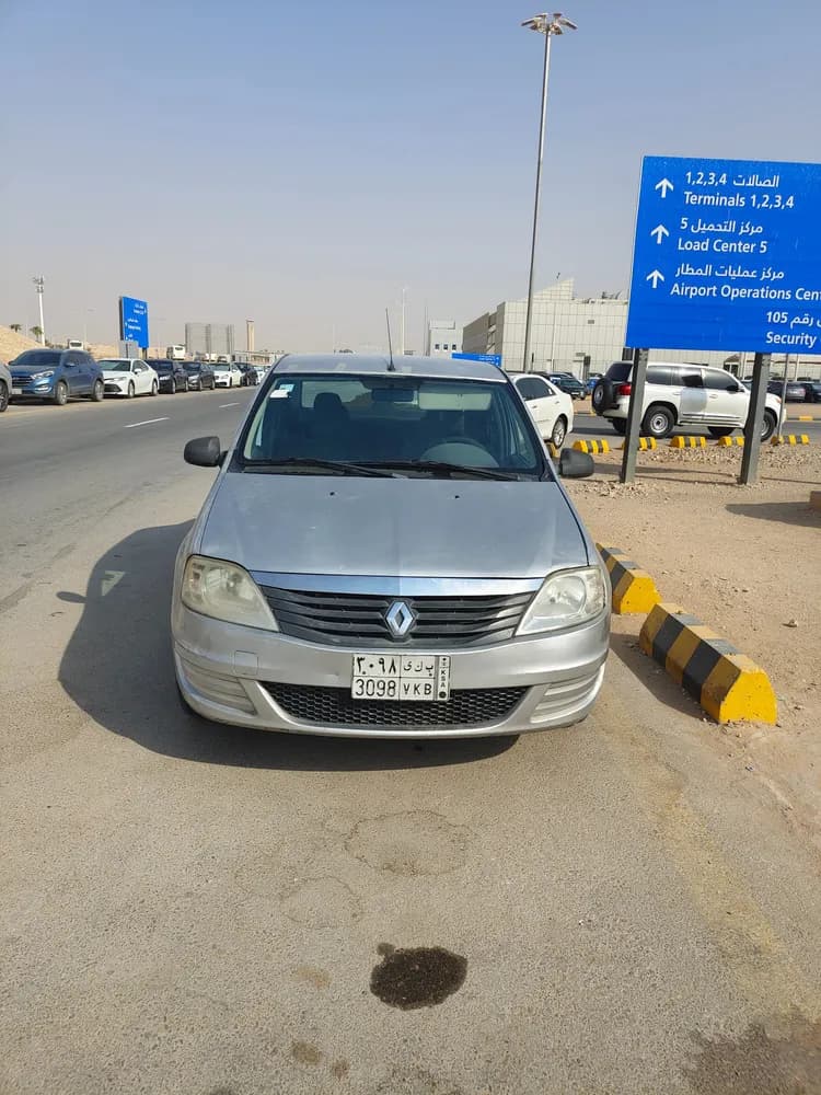 Used Renault Logan 4 Door 1.6L Manual 2012