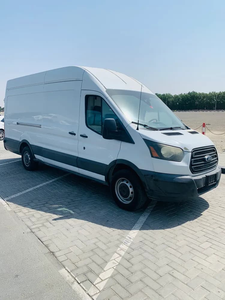 فورد ترانزيت 3.7L 350XL HD DRW Long-wheelbase 2017 مستعملة