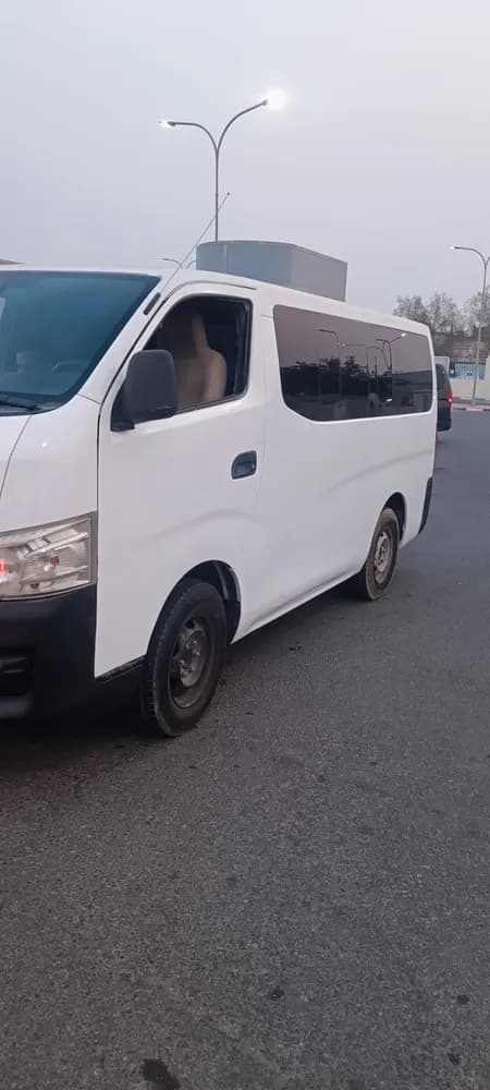 Used Nissan Urvan 14-Seater Manual (4-Door) 2013