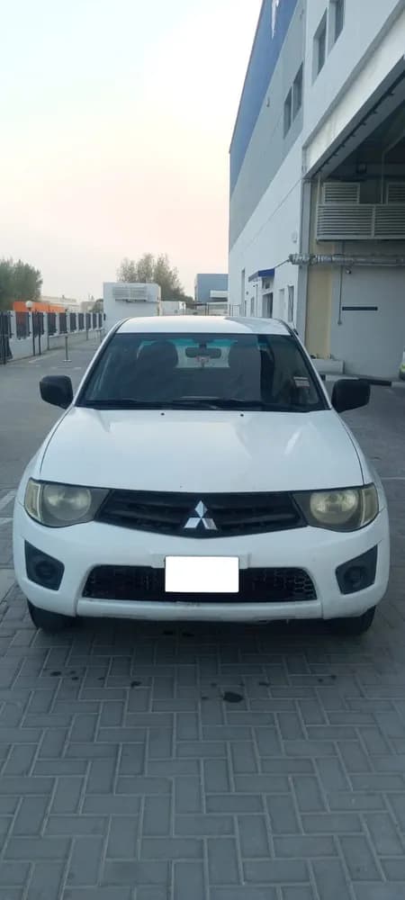 Used Mitsubishi L200 2.4L Double Cab GL 2WD 2013