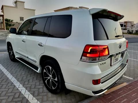 مستعملة تويوتا لاند كروزر 4.0L GXR 2013 مستعملة تويوتا لاند كروزر 4.0L GXR 2013 used_cars.forSale