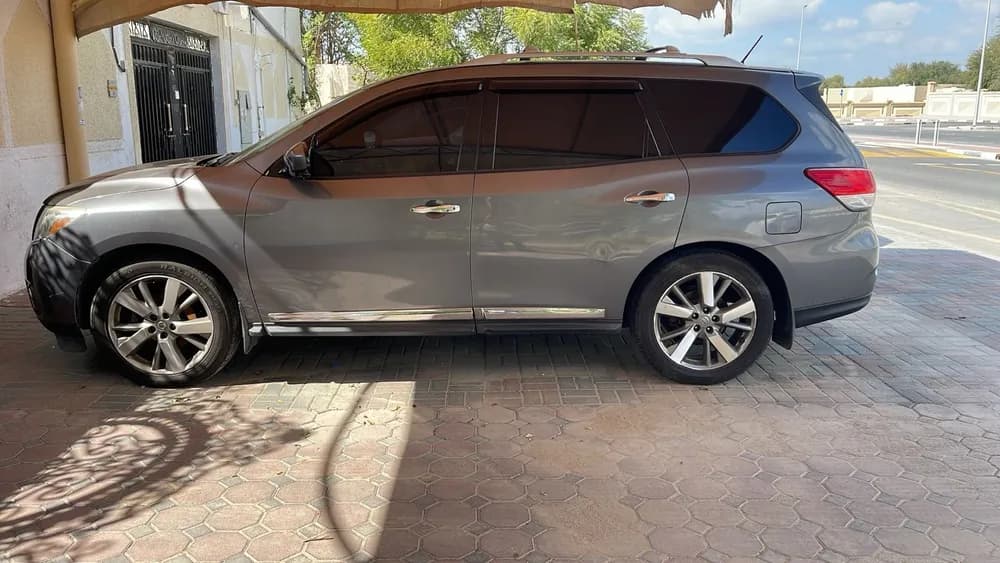 Used Nissan Pathfinder 3.5L SV 4WD 2015