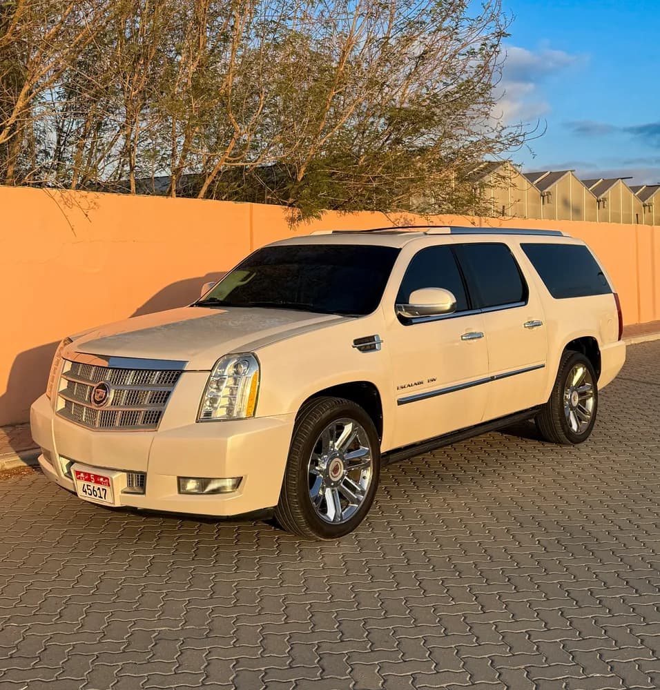Used Cadillac Escalade 6.2L Platinum 2013