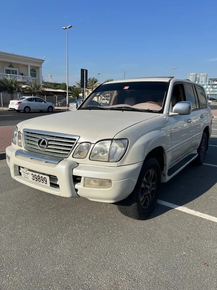 Used Lexus LX 4.7 Premier 2003