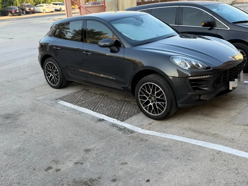 Used Porsche Macan 2.0T Base 2018