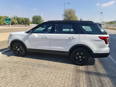 فورد اكسبلورر 3.5LV6 XLT 2017 مستعملة فورد اكسبلورر 3.5LV6 XLT 2017 مستعملة used_cars.forSale