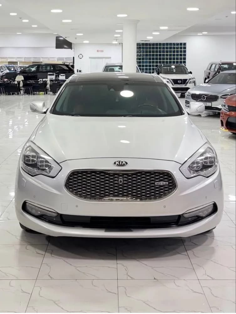 Used Kia Quoris 5.0L V8 (Full Option) 2017