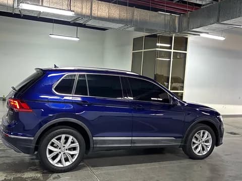 Used Volkswagen Tiguan 2.0L Track and Style 2017 Used Volkswagen Tiguan 2.0L Track and Style 2017 for sale