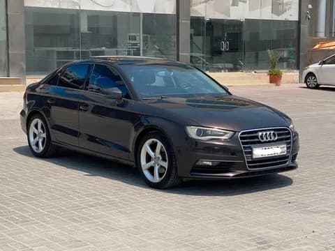 أودي سيدان أي3 Ambition 1.4 TFSI (122 HP) 2015 مستعملة أودي سيدان أي3 Ambition 1.4 TFSI (122 HP) 2015 مستعملة للبيع