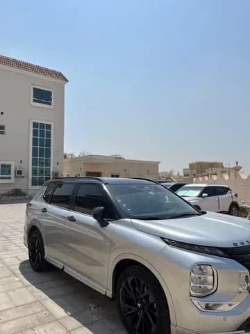 Used Mitsubishi Outlander 2024 Used Mitsubishi Outlander 2024 for sale