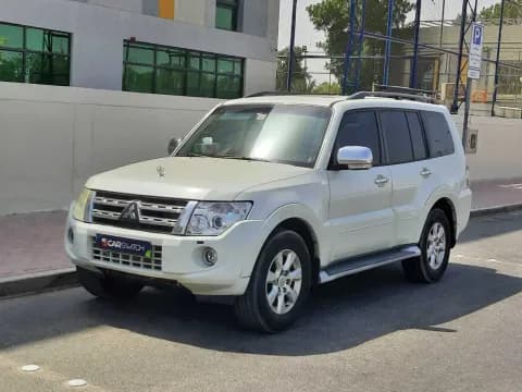 Used Mitsubishi Pajero 2014 Used Mitsubishi Pajero 2014 للبيع