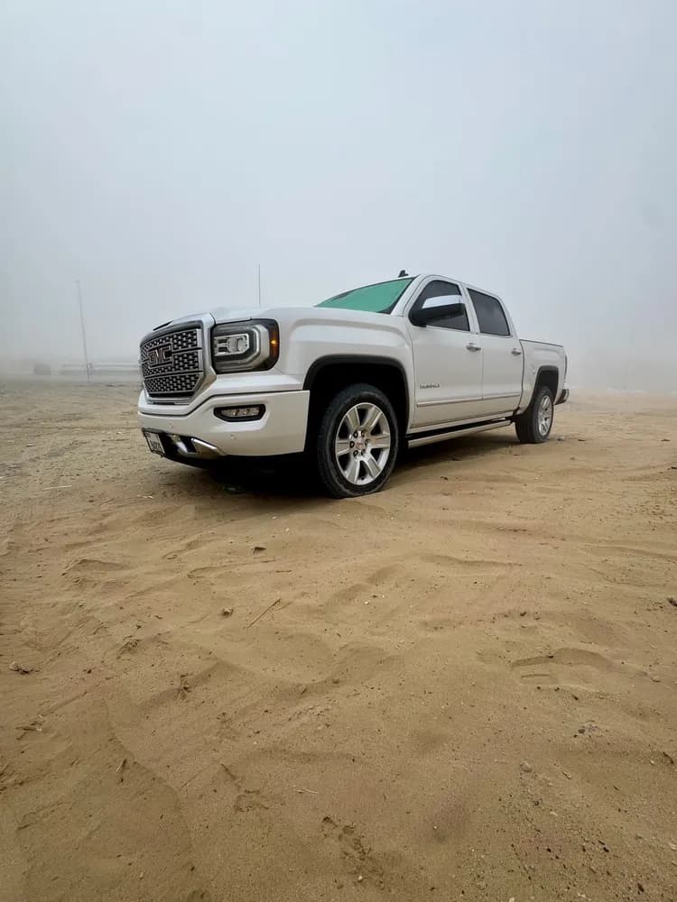 Used GMC Sierra Denali 2018