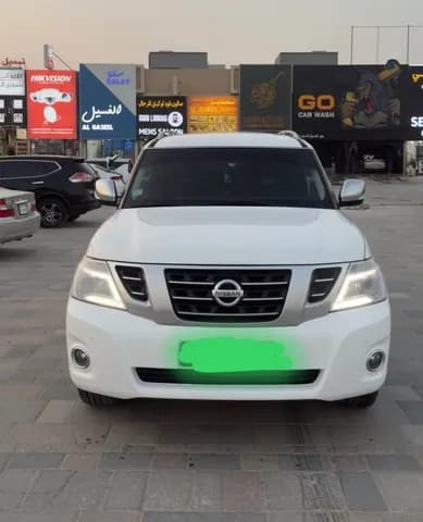 نيسان باترول 4.0L SE (Mid Option) 2018 مستعملة نيسان باترول 4.0L SE (Mid Option) 2018 مستعملة للبيع