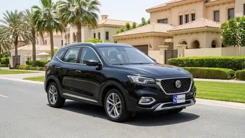 إم جي إتش إس 1-5t-luxury 2023 مستعملة إم جي إتش إس 1-5t-luxury 2023 مستعملة للبيع
