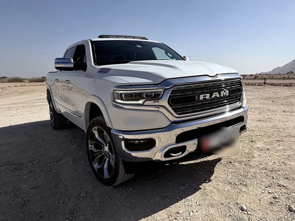 Used RAM 1500 Limited Crew Cab 5.7L 2022