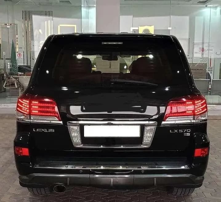 Used Lexus LX 570 2014