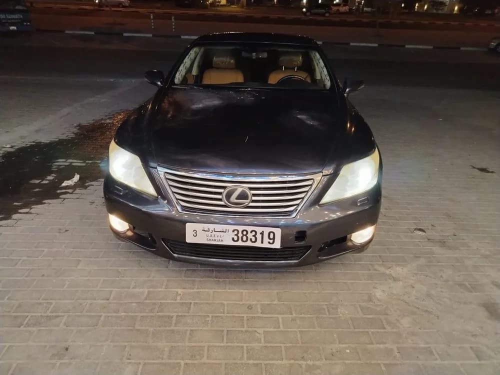 Used Lexus LS460 2010