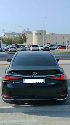 Used Lexus IS 300 4 door 2.0L 2020 Used Lexus IS 300 4 door 2.0L 2020 for sale