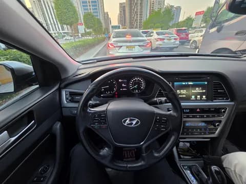 Used Hyundai Sonata 2.4L Royal 2015 Used Hyundai Sonata 2.4L Royal 2015 used_cars.forSale