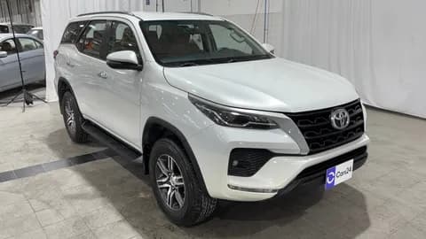 تويوتا فورتشنر 2025 مستعملة تويوتا فورتشنر 2025 مستعملة used_cars.forSale