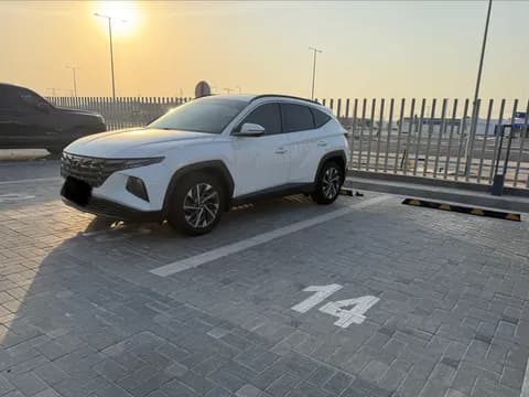 هيونداي توسان 2.0L AWD 2023 مستعملة هيونداي توسان 2.0L AWD 2023 مستعملة used_cars.forSale