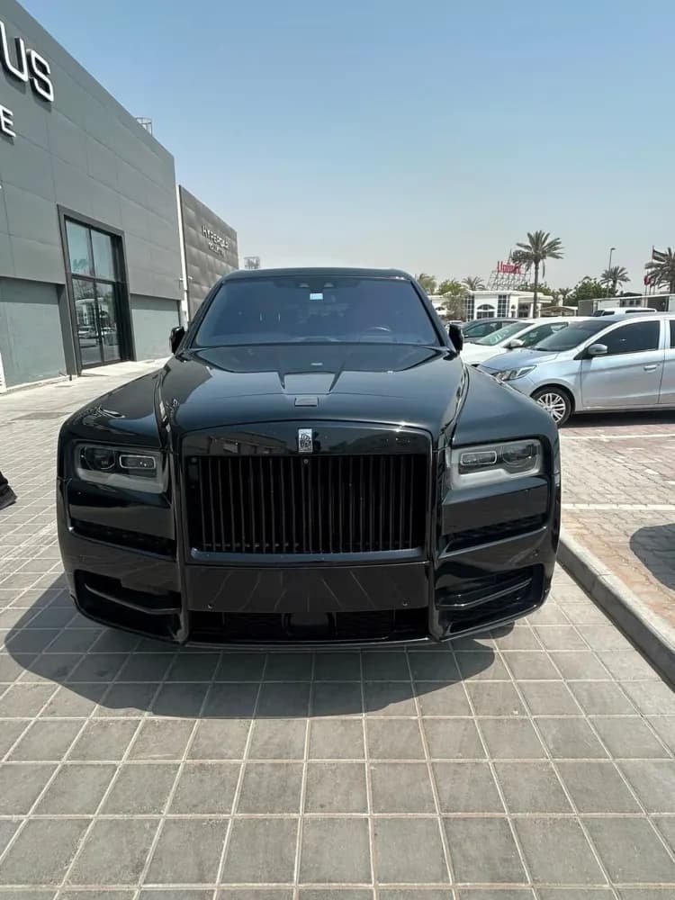 Used Rolls Royce Cullinan Black Badge 2019