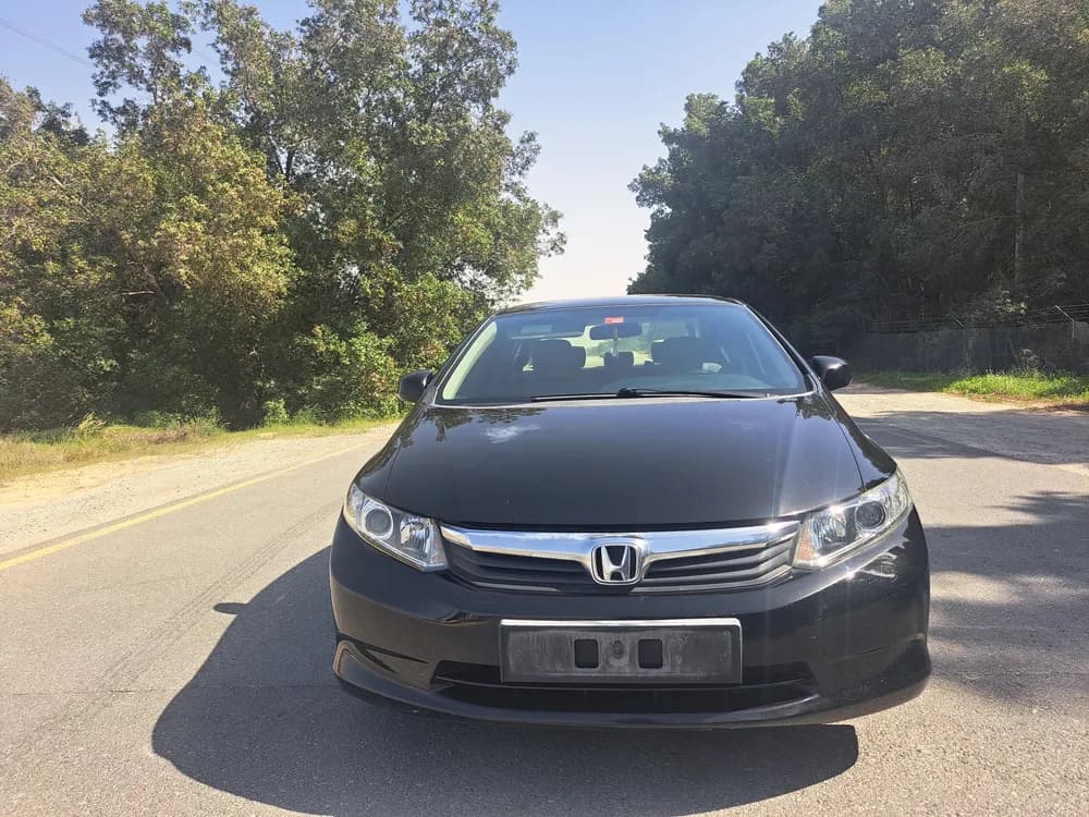 هوندا سيفيك 1.6L DX 2012 مستعملة
