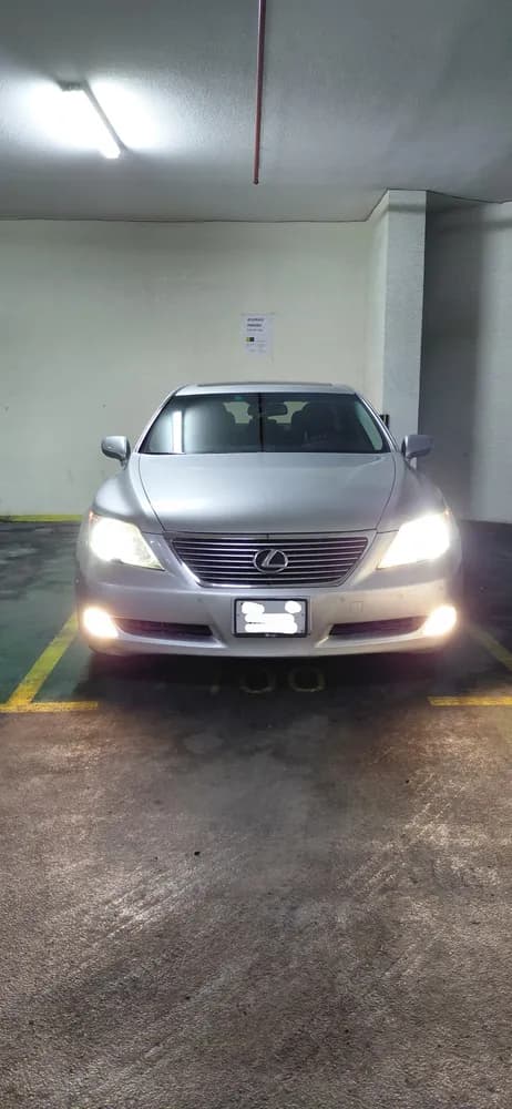 Used Lexus LS 460 4 door 4.6L SWB 2007