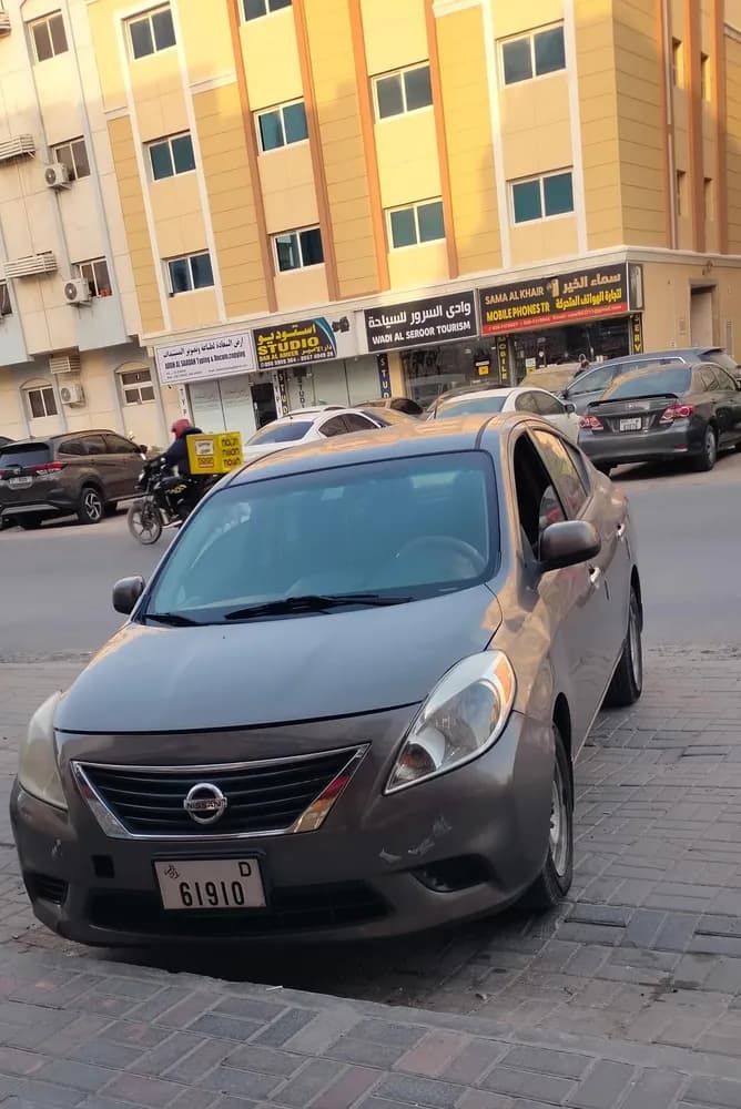 Used Nissan Versa 2012