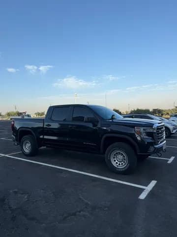 Used GMC Sierra 1500 5.3L Crew Cab SLE 2019 Used GMC Sierra 1500 5.3L Crew Cab SLE 2019 used_cars.forSale