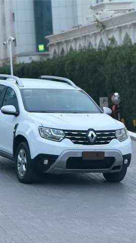 Used Renault Duster SE+ 4X2 LEATHER 2022 Used Renault Duster SE+ 4X2 LEATHER 2022 used_cars.forSale