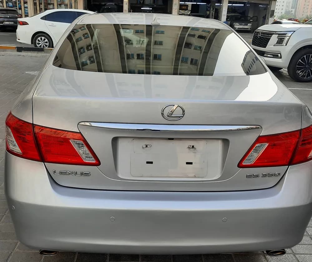 لكزس إي أس 350 4 door 3.5L 2009 مستعملة