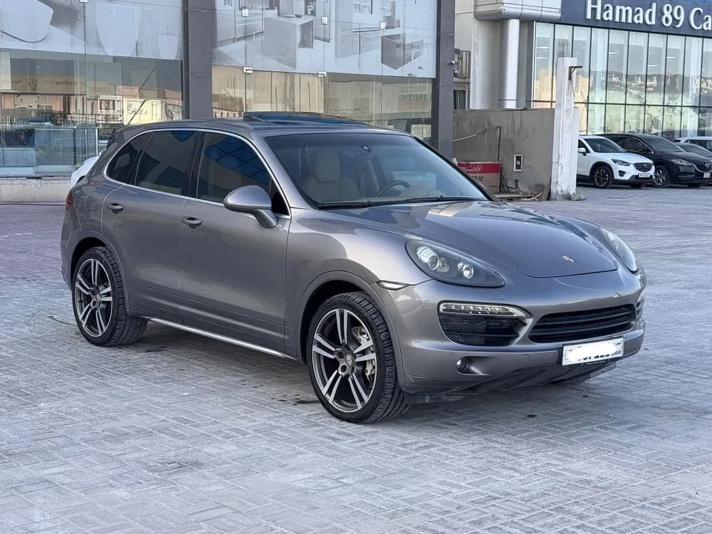 Used Porsche Cayenne S 2012