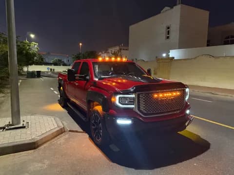 Used GMC Sierra Denali 6.2L Crew Cab AWD 2017 Used GMC Sierra Denali 6.2L Crew Cab AWD 2017 used_cars.forSale