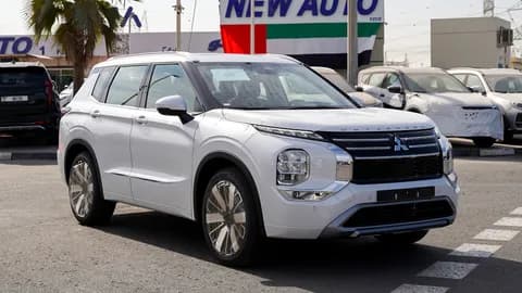 الجديد ميتسوبيشي أوت لاندر 2026 الجديد ميتسوبيشي أوت لاندر 2026 used_cars.forSale