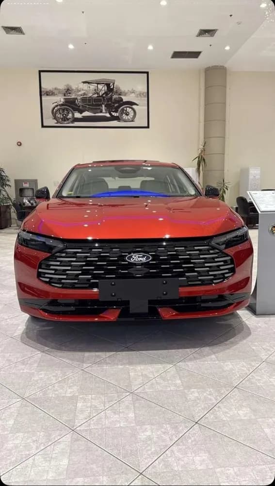 New Ford Taurus 2.0L EcoBoost Trend 2026