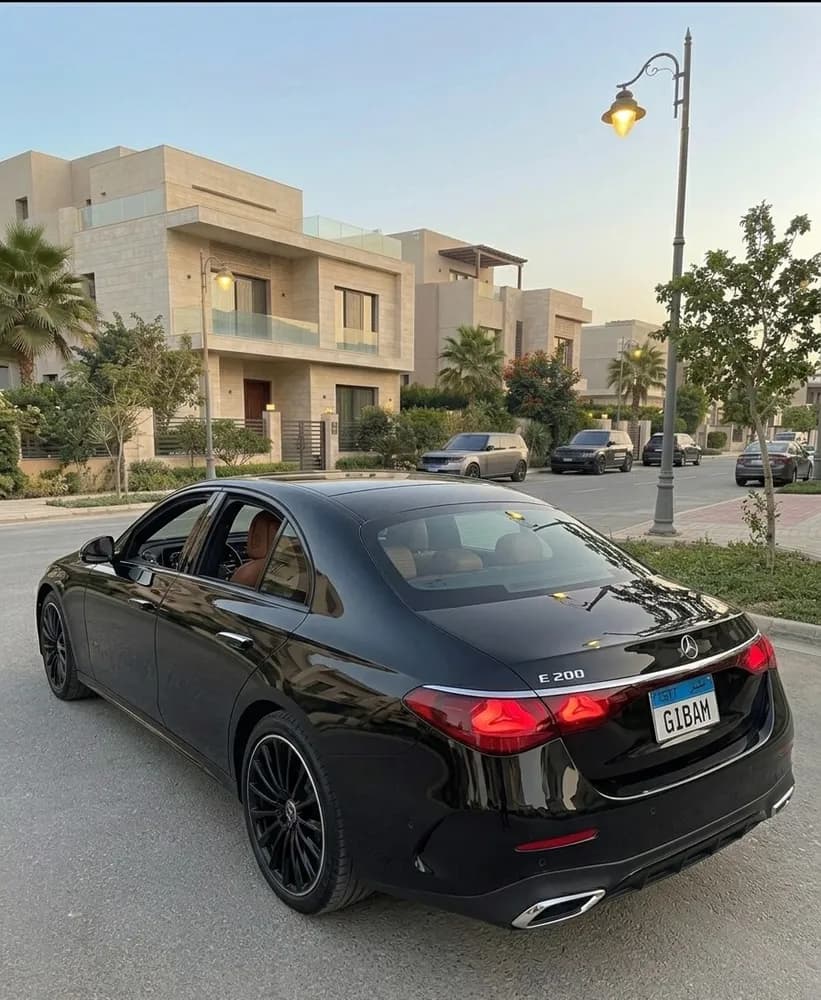 New Mercedes-Benz E-Class E 200 AMG 2024