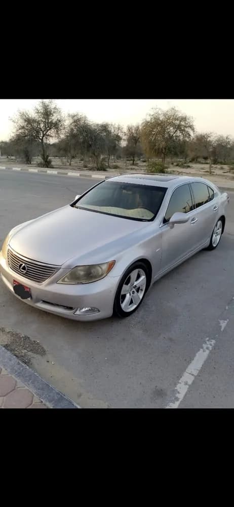 Used Lexus LS 460L 4 door 4.6L LWB 2007