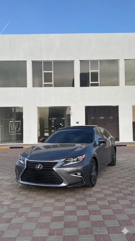 Used Lexus ES 350 4 door 3.5L 2017