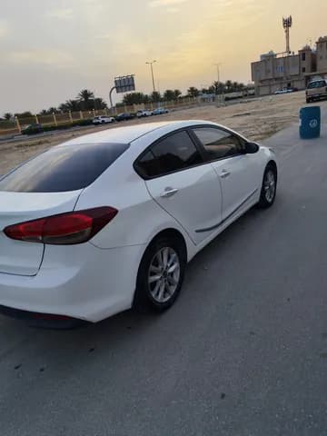 Used Kia Cerato 4 Door Sedan 1.6L 2017 Used Kia Cerato 4 Door Sedan 1.6L 2017 used_cars.forSale